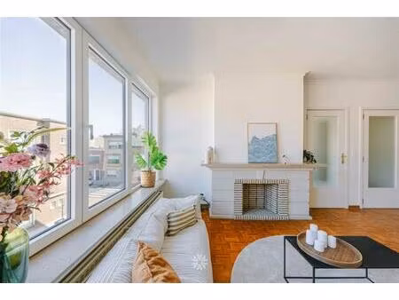 appartement te koop in sint-amandsberg