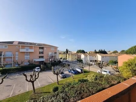 location appartement 3 pièces 62 m² à sanary-sur-mer (83110)