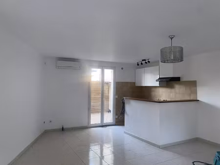 location appartement 1 pièce 50 m² à sussargues (34160)