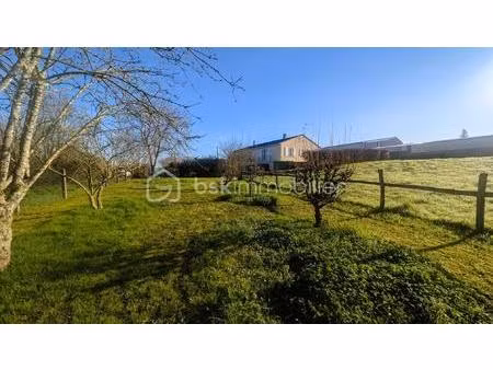 maison traditionnelle de 130 m² à ardin