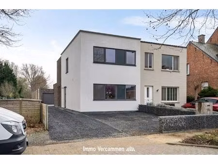 woonst met magazijn/loods te koningshooikt