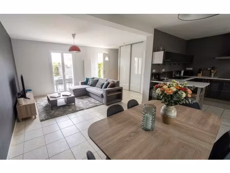 vente maison 4 pièces 82 m² à saint-andré-le-gaz (38490)  228 500 €