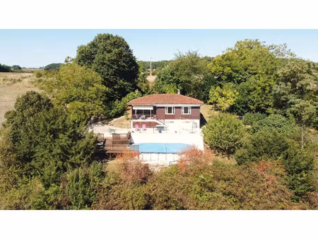 vente maison 4 pièces 115 m² salles-lavalette (16190)