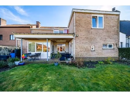 grote woning met appartement mogelijk als opbrengsteigendom