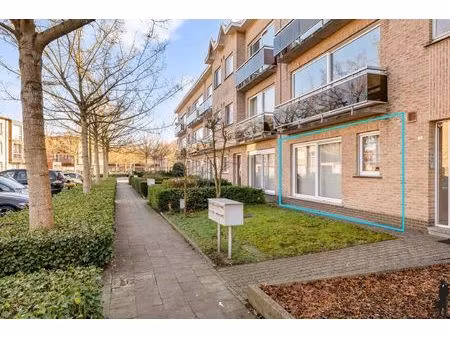 instapklaar gelijksvloersappartement met 3 slaapkamers en tuin!