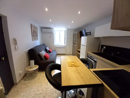 location appartement 1 pièce 17 m² à sauve (30610)