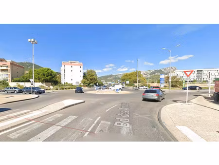 vente garage 144 m² toulon (83100)