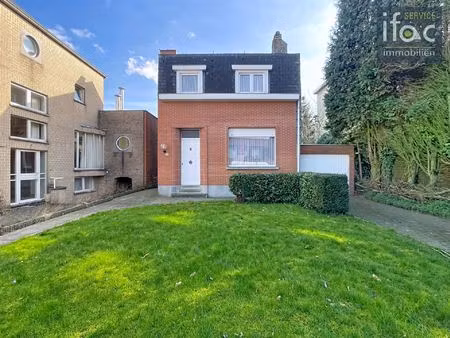 woning met 3 slaapkamers en ruime tuin