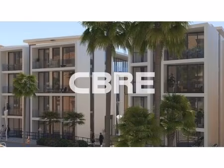 location local professionnel 436m²