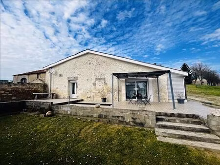 vente maison 3 pièces 154 m² barbezieux-saint-hilaire (16300)