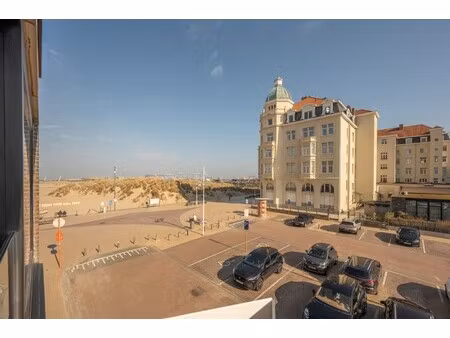 appartement te koop in zeebrugge met 2 slaapkamers