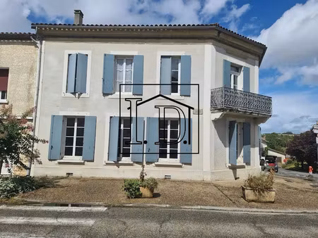 vente maison 10 pièces 289 m² à lauzun (47410)  239 200 €
