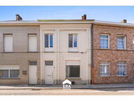 huis te koop in zwevezele met 3 slaapkamers