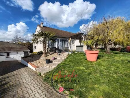 maison sur sous sol  terrain clos  4 chambres