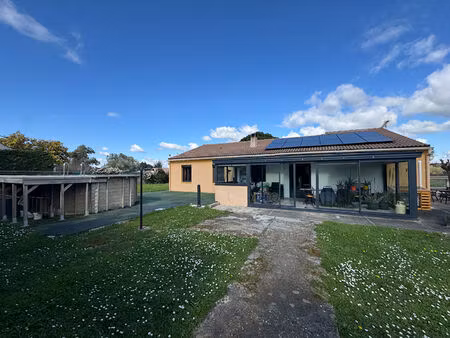 vente maison 5 pièces  170.00m²  cambieure