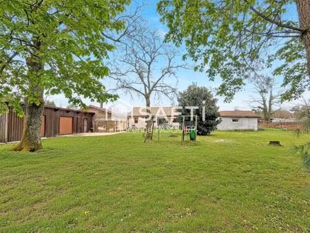 maison 3 chambres  piscine  pool house  dépendances