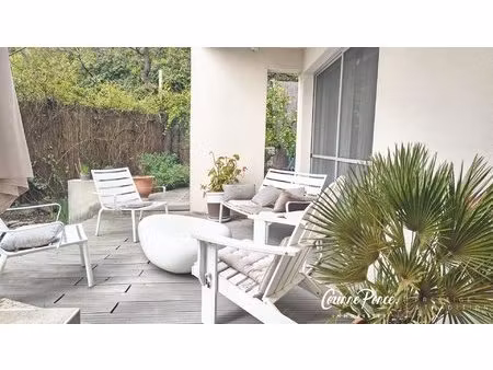 nîmes maison de ville jardin et garage corinne ponce immobilier