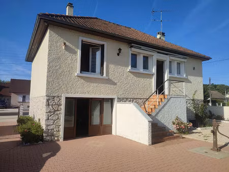 vente maison 4 pièces  78.00m²  nouan