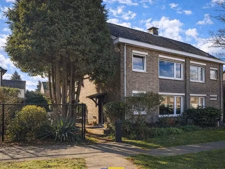 huis te koop in wuustwezel met 4 slaapkamers