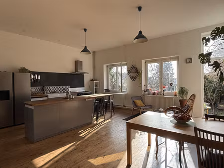 maison de caractère - beaux volumes - jardin