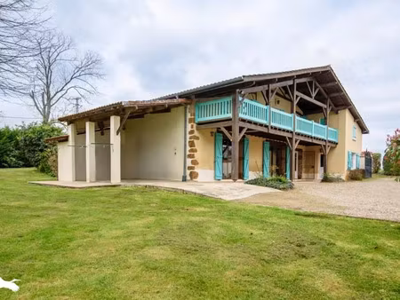 vente maison 7 pièces 230 m² à hagetmau (40700)  300 000 €