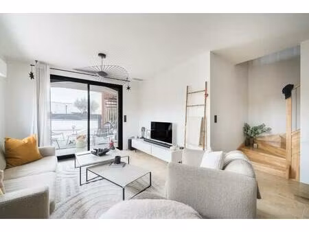 appartement 4 pièces de 96 m² à castelnau-le-lez