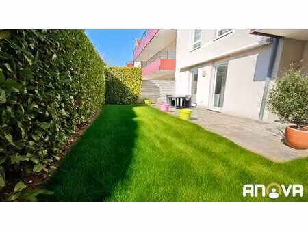 appartement t4 de 97 m² avec jardin privatif – garage - cave