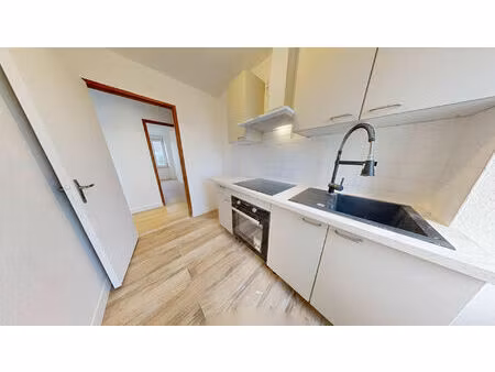 à louer : charmant appartement 2 pièces entièrement rénové à mulhouse !