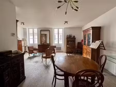 vente maison rochefort 17300 - - surface privée