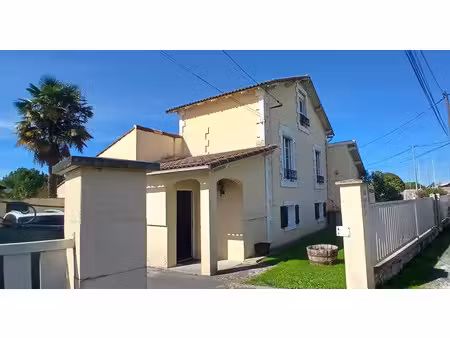 vente maison saujon 17600 - - surface privée