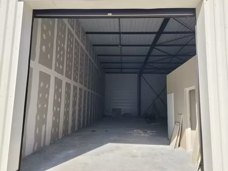 depot - entrepot a louer