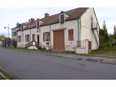 vallon-en-sully (03190)