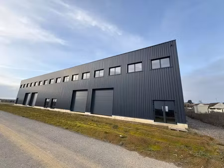 a louer / a vendre cellules d'activité neuves à partir de 240 m2 - grandfresnoy