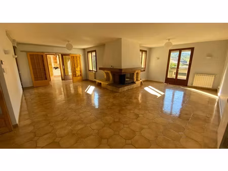 vente maison 5 pièces 136.5 m² à saint-péray (07130)  350 000 €