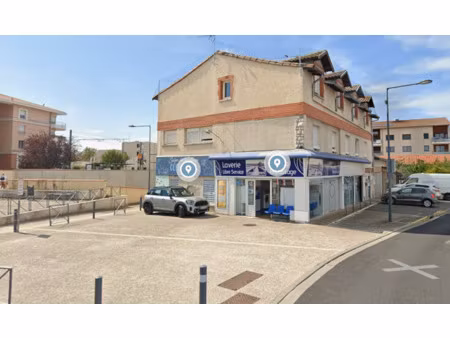 location commerce 134 m² à blagnac (31700)