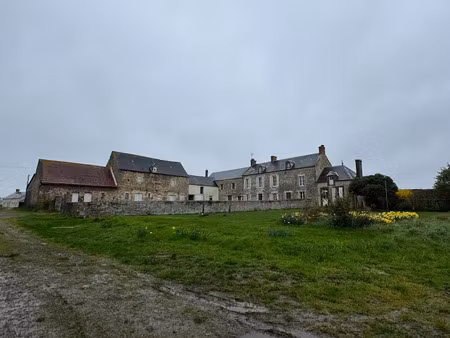 vente ferme 180 m² à le molay-littry (14330)  379 900 €