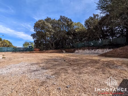 clapiers - terrain a bätir de 400 m2