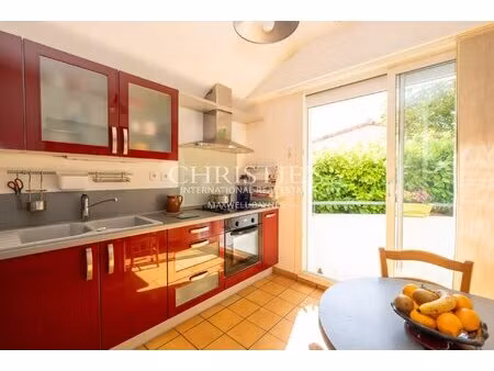 appartement 98 m² avec balcon au centre d'aytré  à 10 min de la rochelle