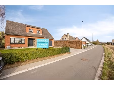 huis te koop in meise met 3 slaapkamers