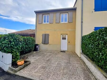 rare aiguilhe t3 avec cour