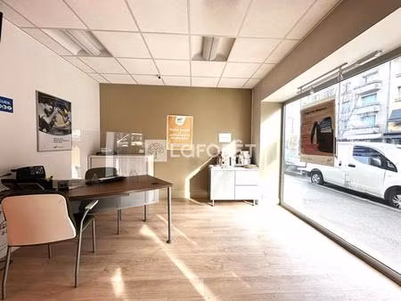 local commercial givors 108 m2