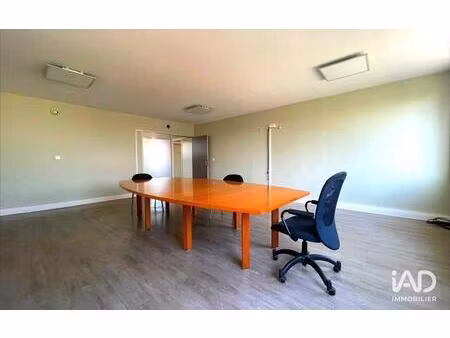 vente bureaux 179 m²