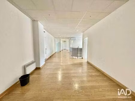 vente bureaux et commerces à lunel (34400) : à vendre / 205m² lunel
