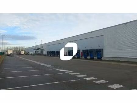 entrepôt proche aéroport de roissy