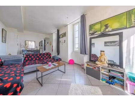 ensemble immobilier vendu loué à montendre