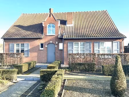 huis te huur in loenhout met 4 slaapkamers