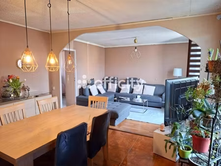 maison 5 pièces - 91 m²