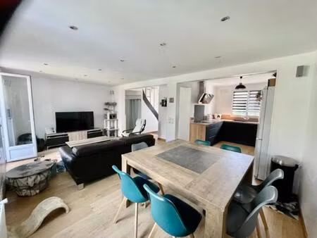 maison de 149 m2 sur 223 m2 de terrain