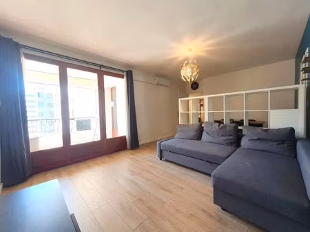 appartement t2 meublé rénové – résidence sécurisée à avignon