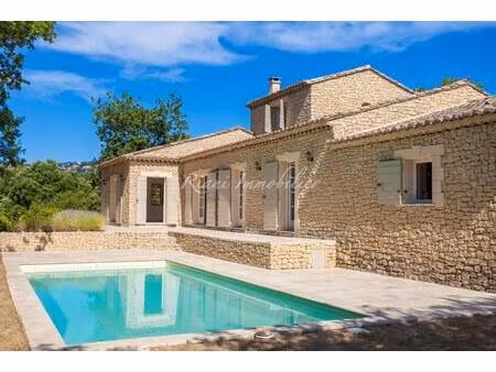 a vendre luberon  gordes  maison contemporaine avec jardin et piscine